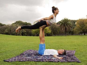 Sergio Calvo Yoga Acrobático